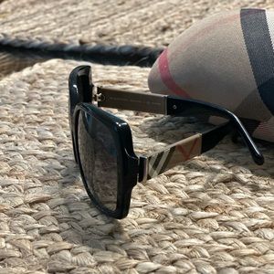 Burberry Sunglasses